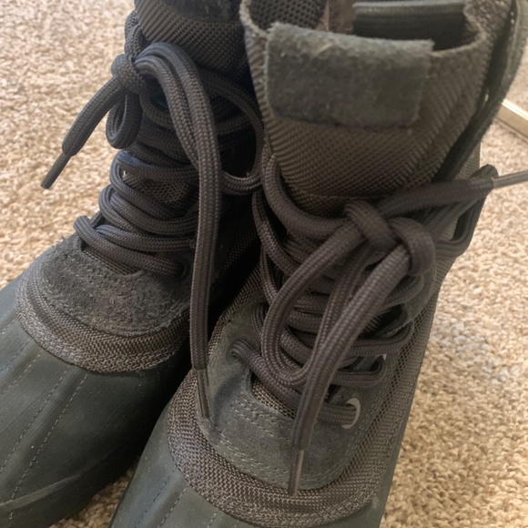 Yeezy 950 M Size 6.5 AQ4831 main image 7
